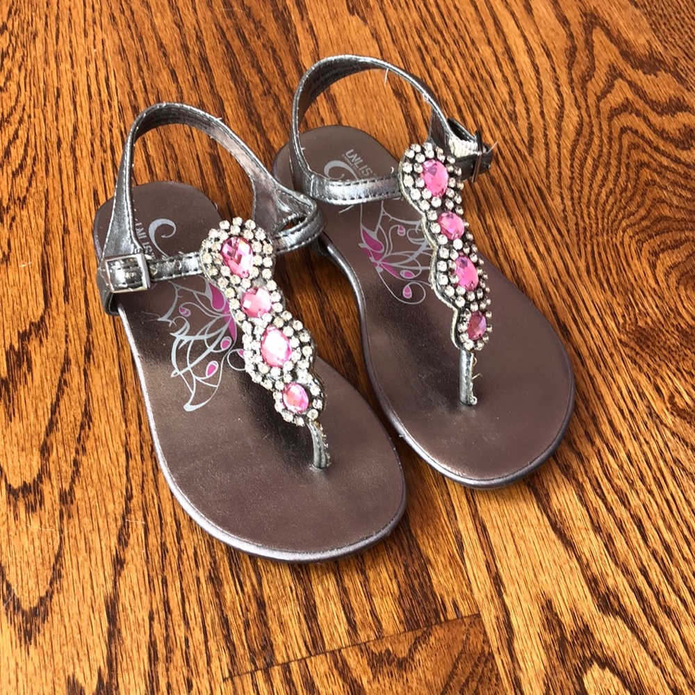 Kenneth Cole Girls sandals